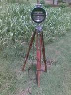 ANTIQUE SEARCH WOODEN SEARCH LIGHT